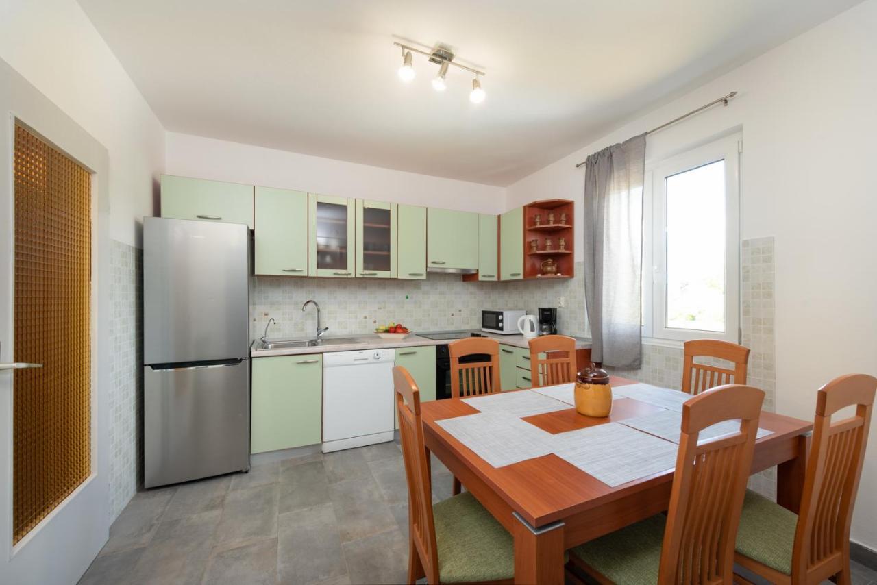 Villa Slivari Nedeščina Eksteriør billede