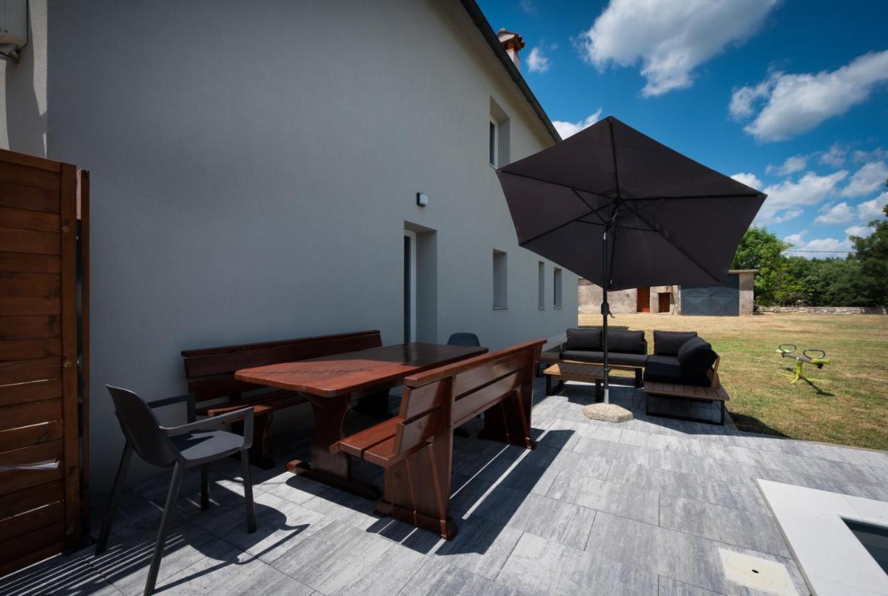 Villa Slivari Nedeščina Eksteriør billede