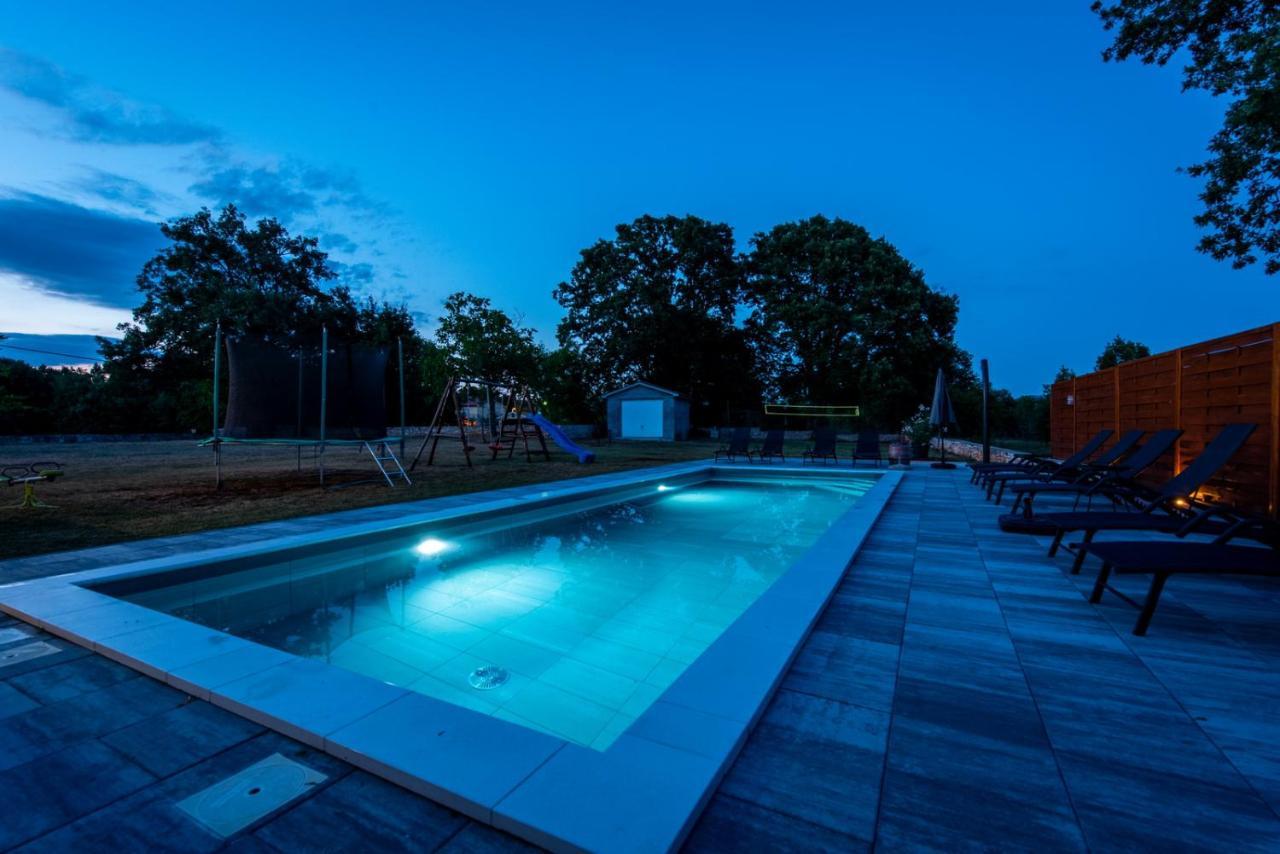 Villa Slivari Nedeščina Eksteriør billede