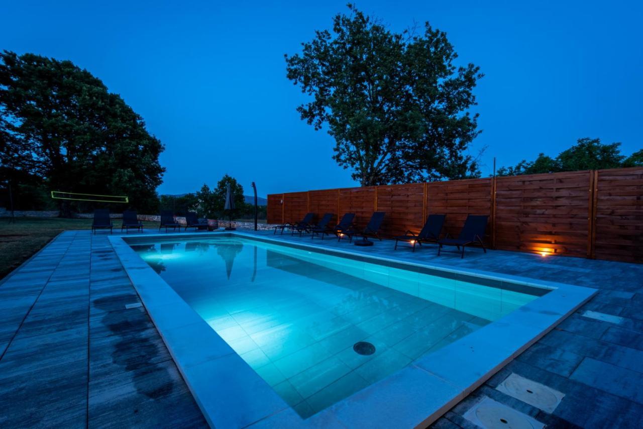 Villa Slivari Nedeščina Eksteriør billede